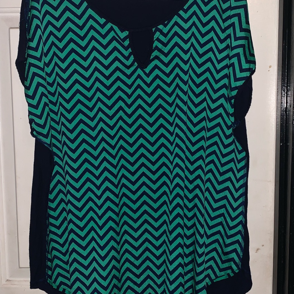 Green and navy blouse from Amazon size 2xl